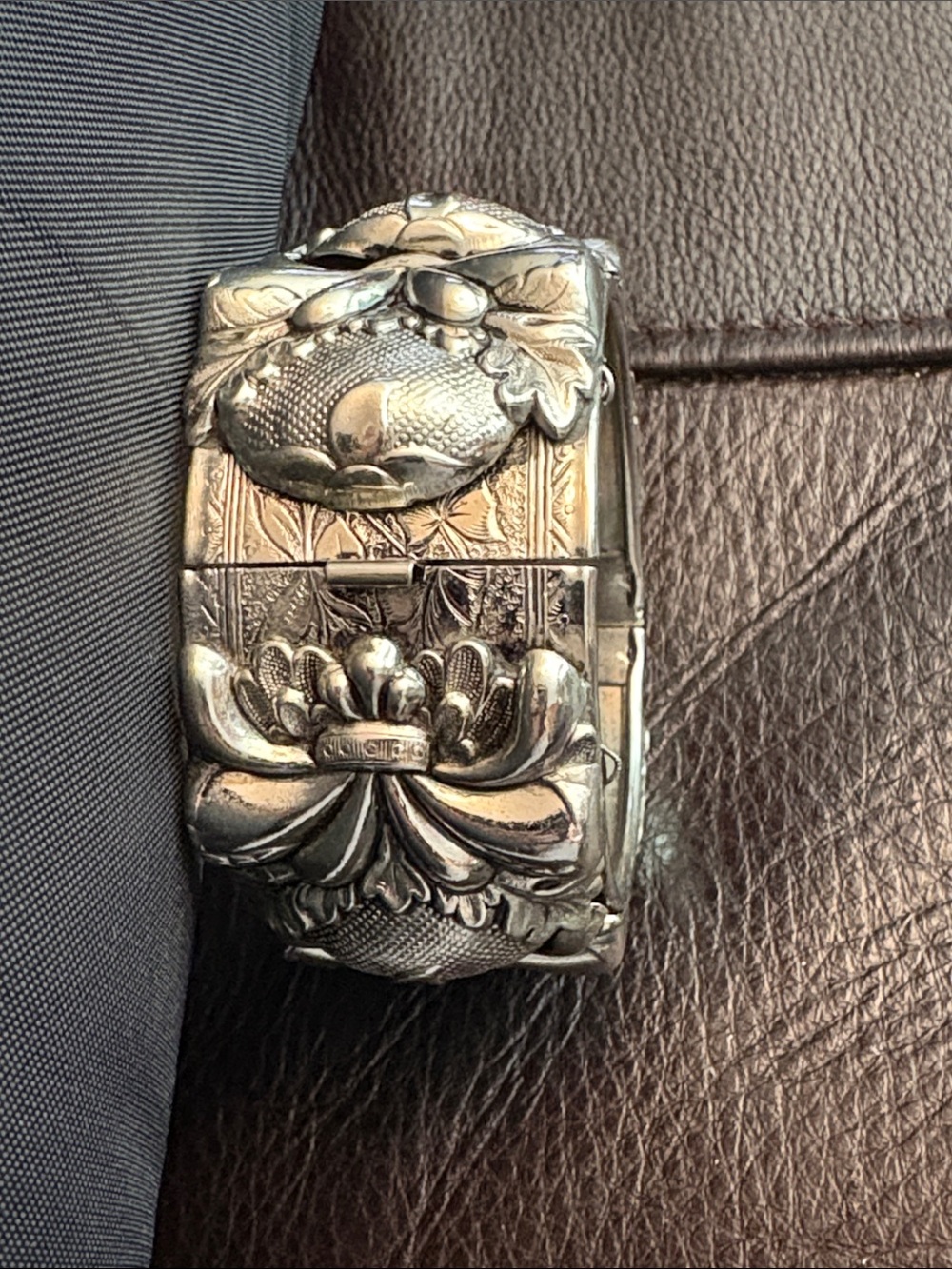 Ornate Silver Floral Hinged Cuff Bracelet Repousse Vargas? Whiting & Davis? - Picture 7 of 15